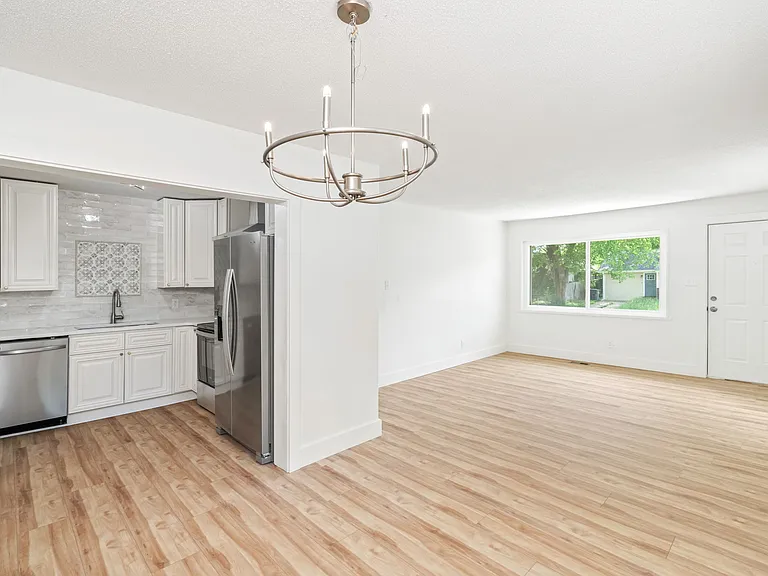 415 Taliwa Dr — Photo 8