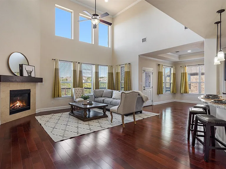 8417 Evelina Trl — Photo 8