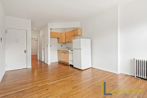 Rented by Lisa Management Inc | media 10