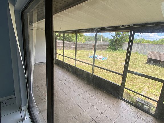 5th image of 9951 Lancewood St
