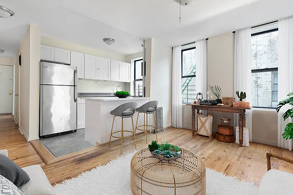 Rented by Bohemia Realty Group | media 15