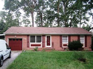 118 King William Dr, Williamsburg, VA 23188