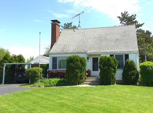 132 Bonito St, Walworth, WI 53184