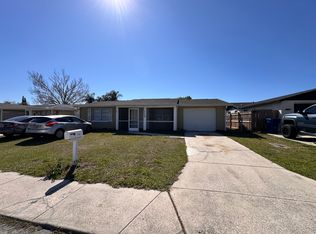 8735 Velvet Dr, Port Richey, FL 34668