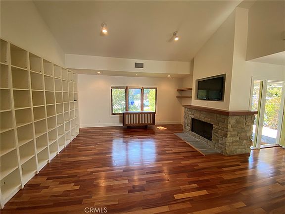 5th image of 3304 Pacific Ave