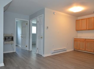 57 1st St APT D, Dupont, PA 18641