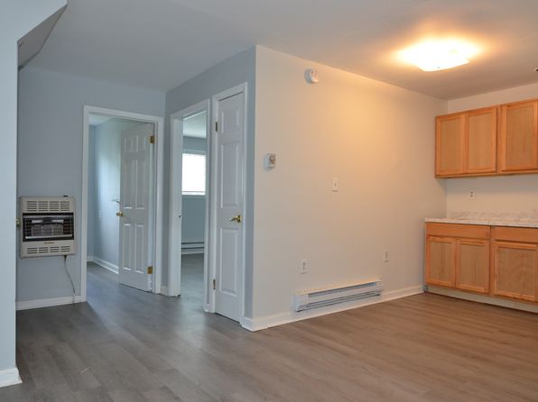 57 1st St APT D