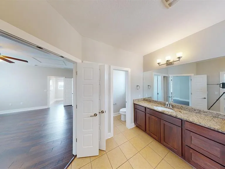 2021 Geniveive Ln #288C — Photo 27