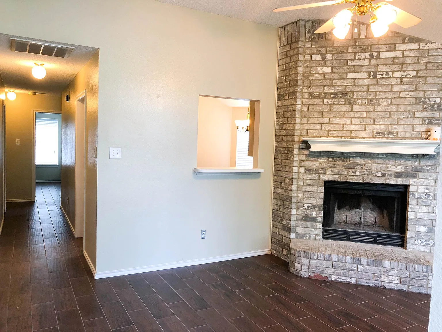 3 bed, 1450 sqft, $1,800 — Photo 4