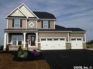 8258 Autumn Ridge Path, Lysander, NY 13027