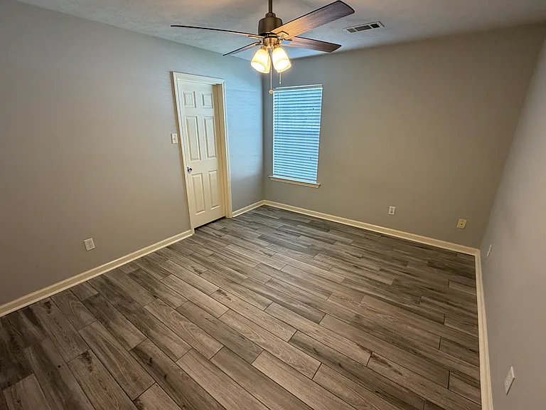 21 Weatherwood Dr — Photo 16