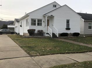 1211 8th St, Moundsville, WV
