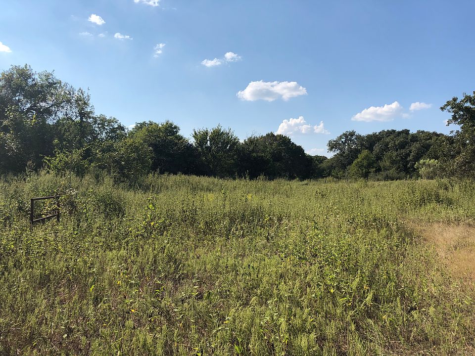 2nd image of County Road 4072