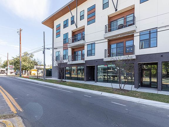 3rd image of 2213 Poquito St Unit 106