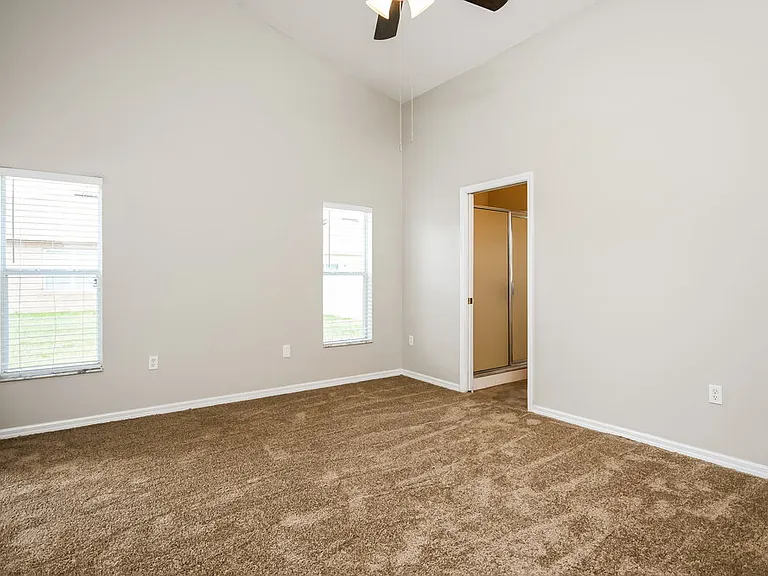 1167 Sophia Blvd — Photo 10