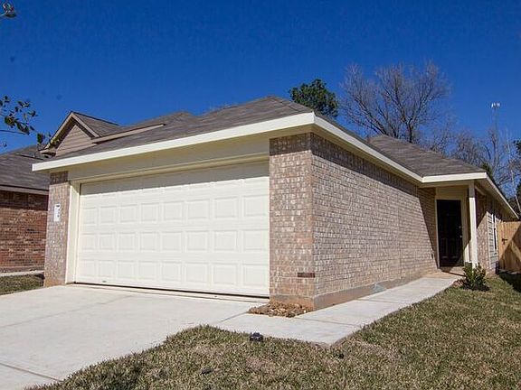 2nd image of 428 Upper Creek Dr