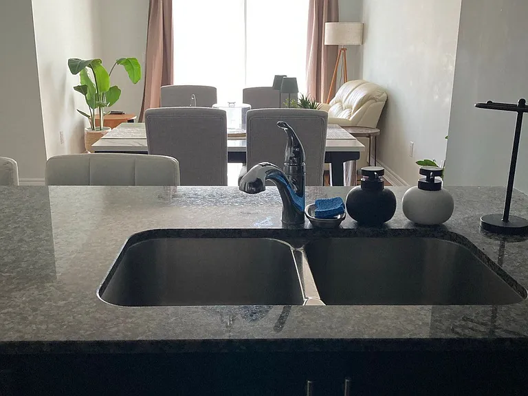 7325 Markham Rd #109 — Photo 6
