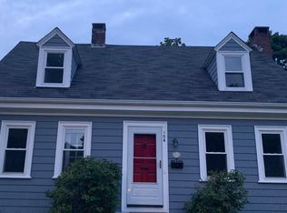 126 Promenade St, Barrington, RI 02806