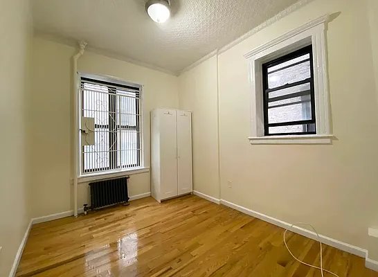 Rented by Compass | media 3