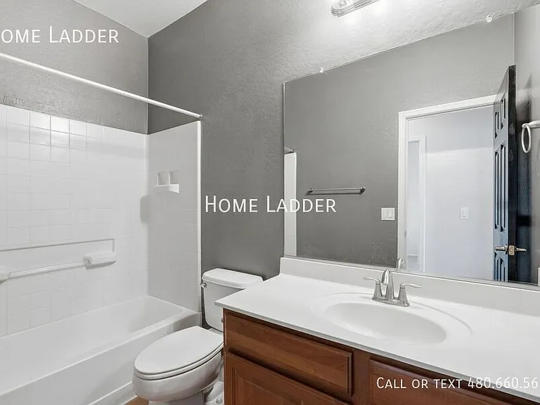 18428 N Jameson Dr — Photo 30