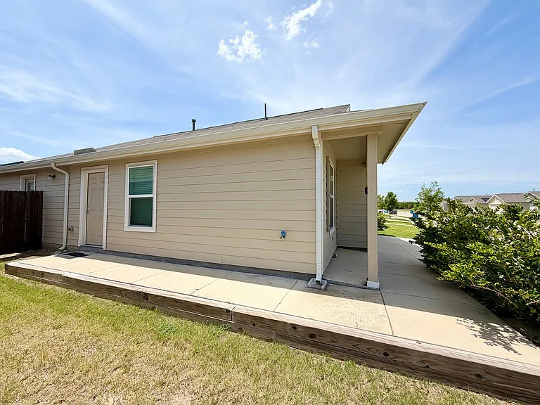 5903 Nyquist Way — Photo 2