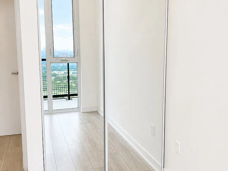 5858 Yonge St #Penthouse 10 — Photo 13