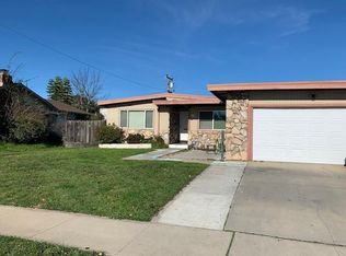 252 Pueblo Dr, Salinas, CA 93906