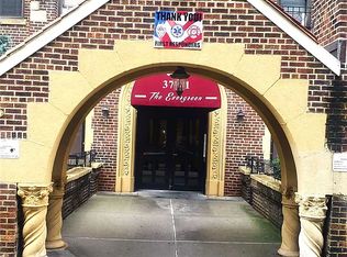 3721 80th St APT 5E, Flushing, NY 11372