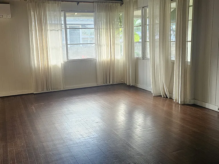 549 Kawainui St — Photo 13