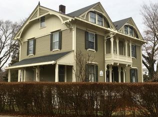 12 Francis St, Newport, RI 02840