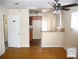 3rd image of 1524 W 59th Pl