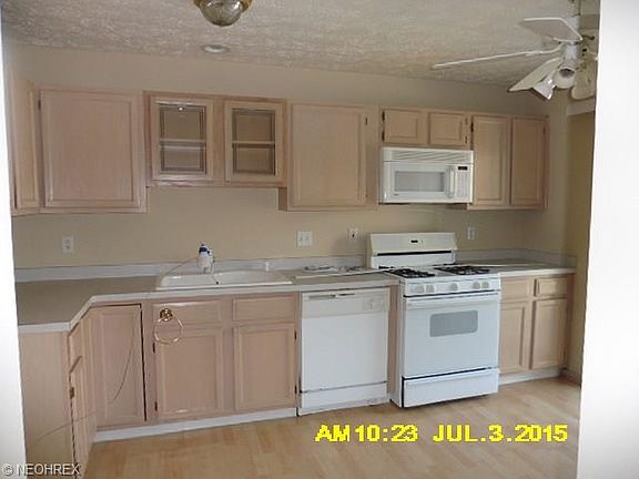 4th image of 792 Tollis Pkwy #792