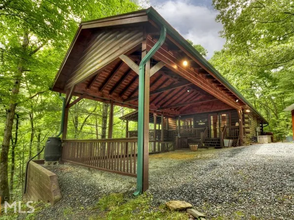 120 Tomahawk Trl, Ellijay, GA 30540
