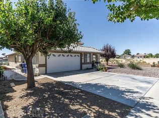 14321 Rivers Edge Rd, Helendale, CA 92342