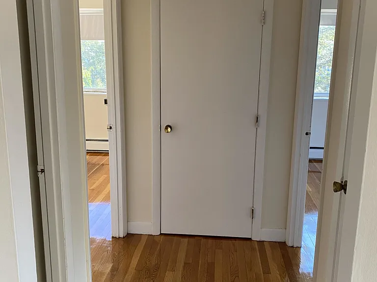 90 Gardner St #18 — Photo 7