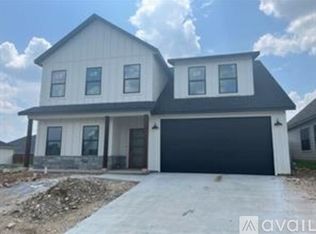 4922 Dry Creek Rd, Sherman, TX 75092