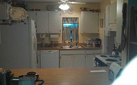 2nd image of 1006 Strawpocket Pl