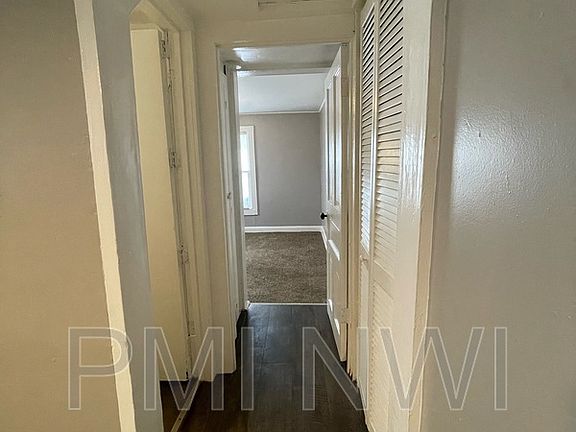 4th image of 5542 Mulberry Ave #1