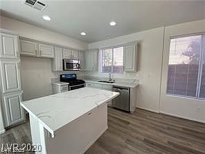 3rd image of 5983 Attavilla Dr