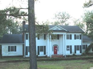801 Woodland Dr, Kingstree, SC 29556