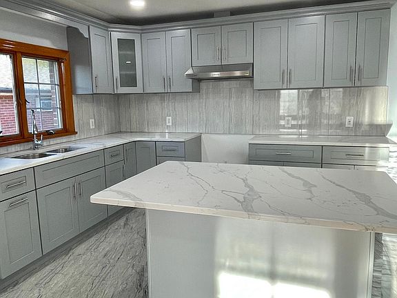 4th image of 5745 256th St Fl 2