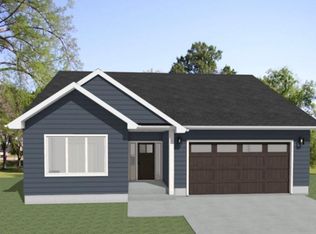 1914 Erie Dr, Northfield, MN 55057