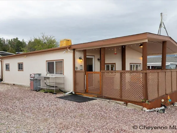 383 Glendo Park Rd #40, Glendo, WY 82213
