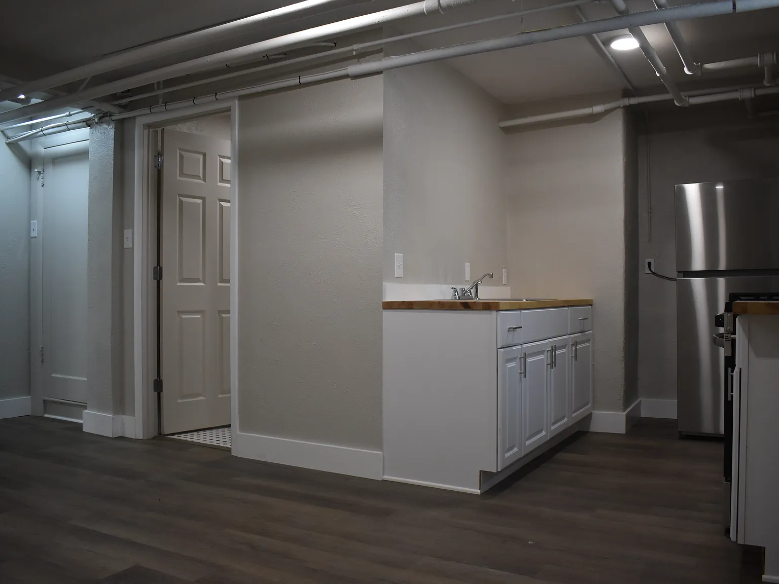 1 bed, 575 sqft, $1,400 — Photo 2