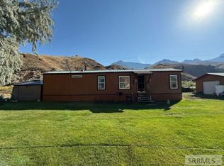 233 Obsidian Rd, Salmon, ID 83467
