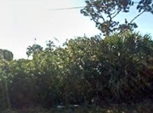 26559 Fairway Dr, Punta Gorda, FL 33982