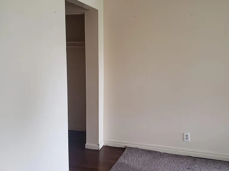 5351 Hipp St — Photo 12