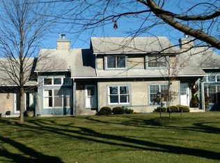 738 Tussey Ln, State College, PA 16801