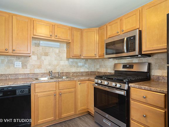 5th image of 1315 Yarmouth Ct #0