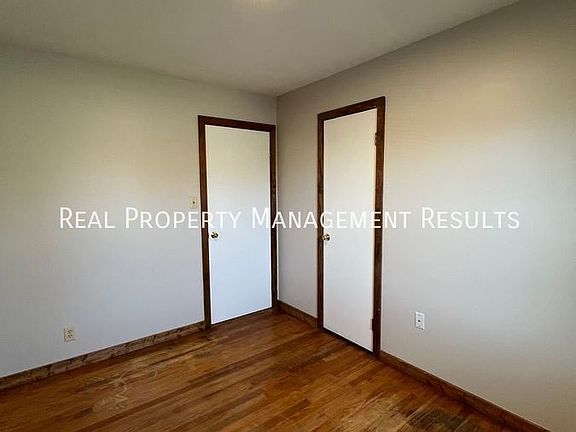 5th image of 23 Vann Ave
